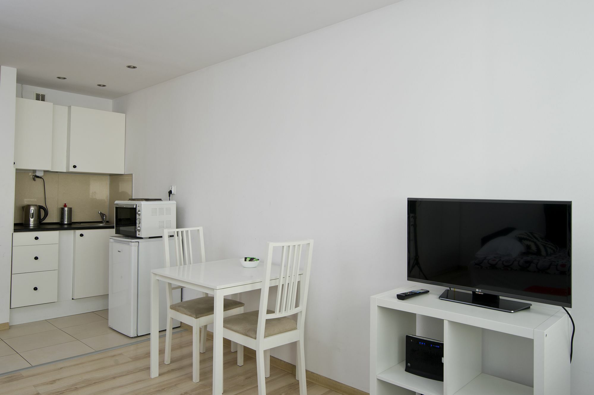 Goodnight Warsaw Apartments - Plac Grzybowski 2 Εξωτερικό φωτογραφία